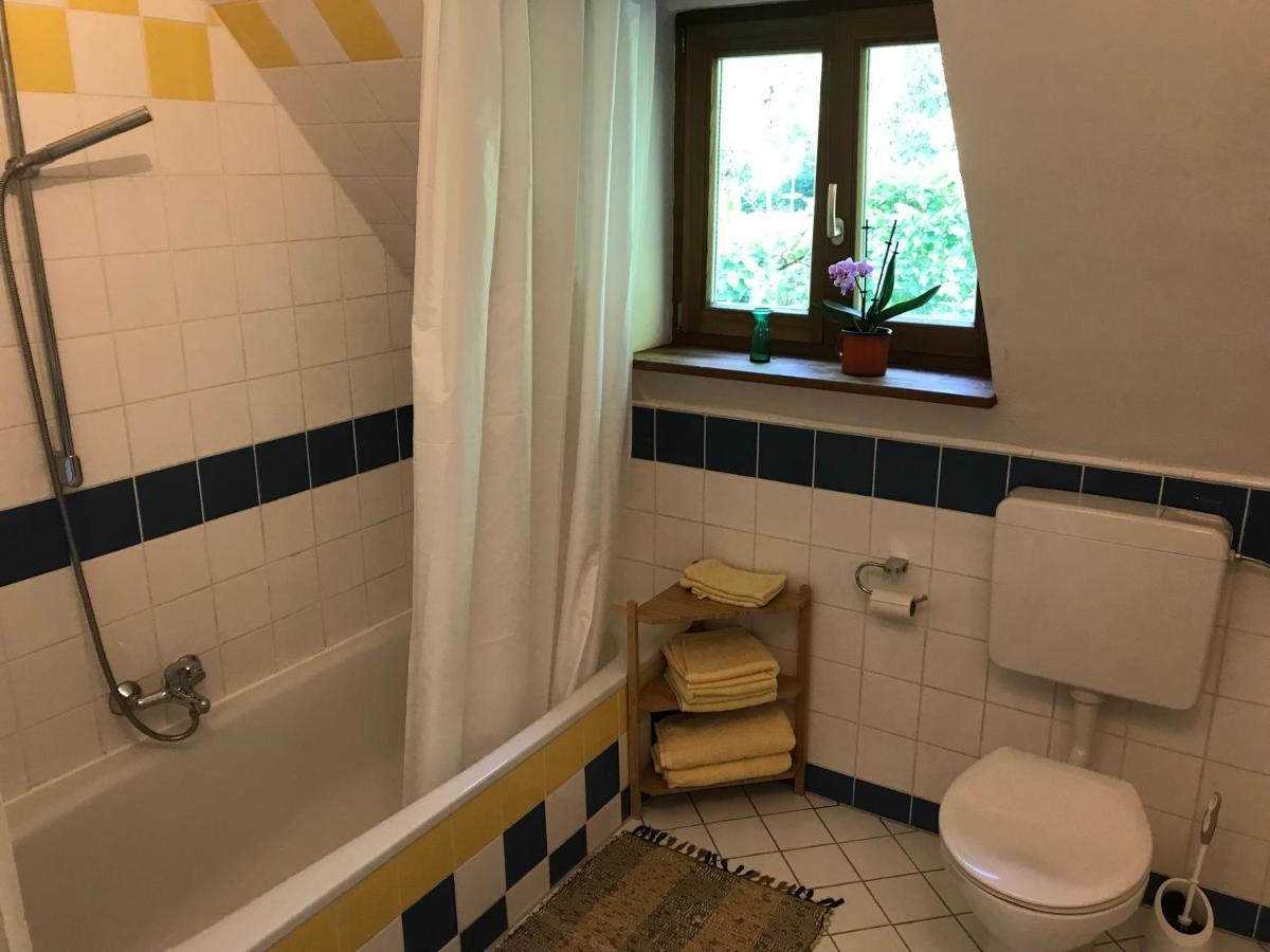 Charmante Altbau-Dg-Wohnung ミュンヘン エクステリア 写真