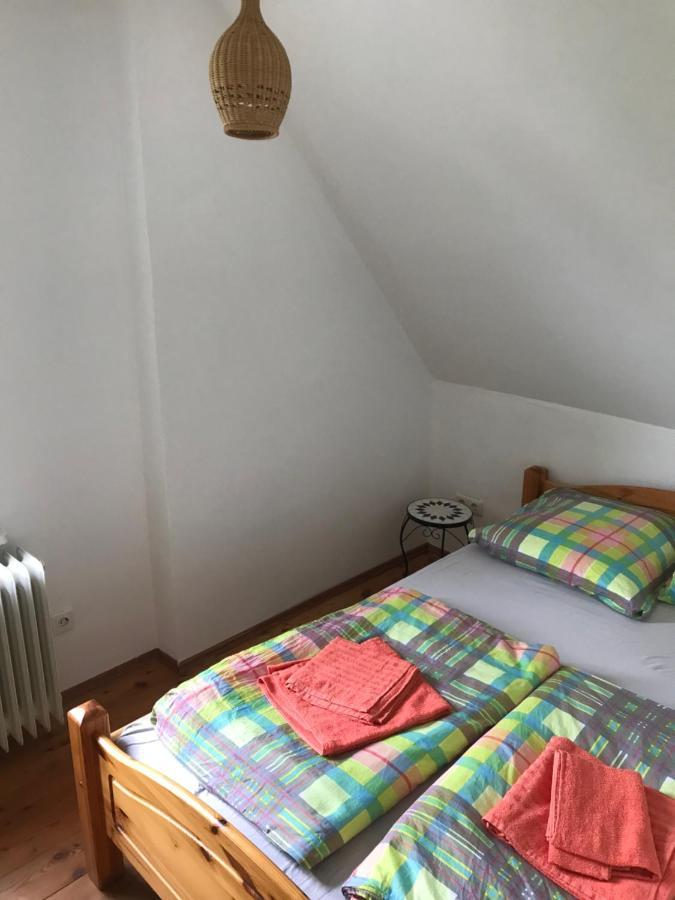 Charmante Altbau-Dg-Wohnung ミュンヘン エクステリア 写真
